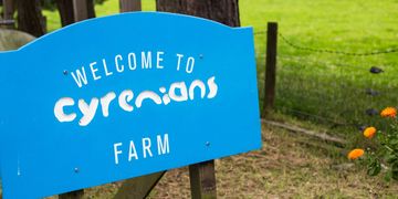 Photo of Cyrenians farm sign.
