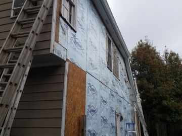 Removal of old LP press board  siding. Installation  of cement  ccorners an fibe  cement  lap siding