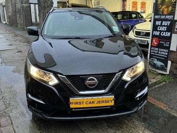 NISSAN QASHQUI
First registered 30-05-2018
44.000 miles
5 door hatchback