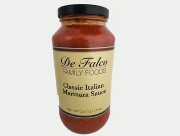jar of classic italian marinara pasta sauce