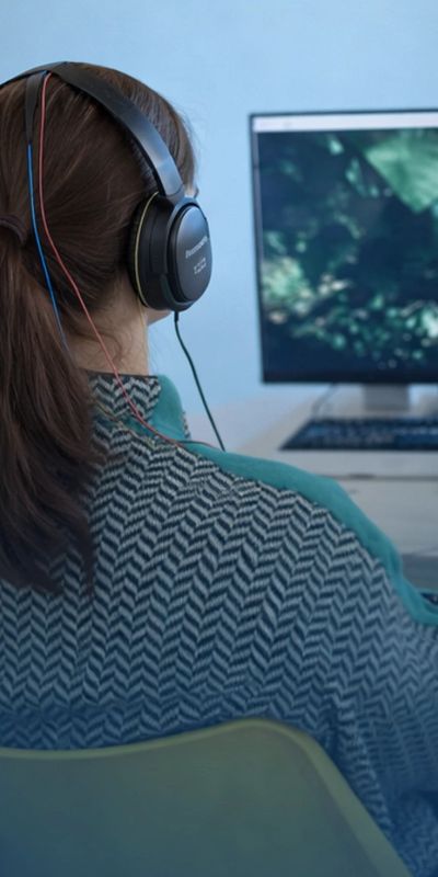 Young professional having ILF Neurofeedback