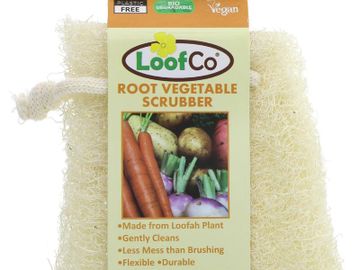 LoofCo Root Vegetable Scrubbers are skilfully hand-made in Egypt from loofah plant. A must-have for 