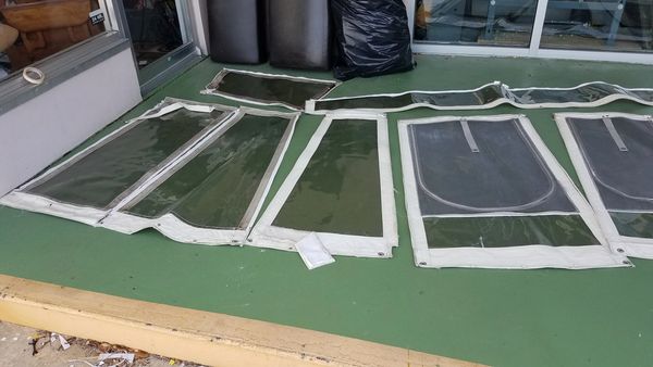 small sun cover pieces for corners and sides of a Tampa boat