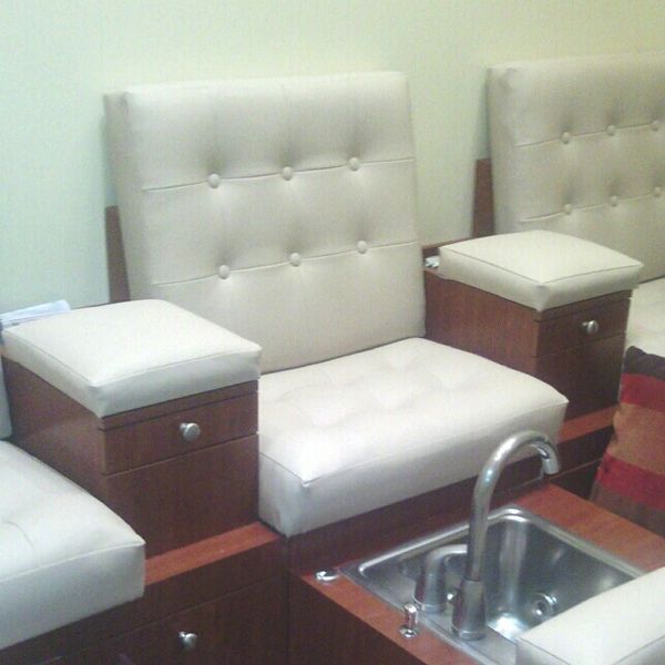 Spa, drawers, armrest, manicure, pedicure, buttons, fashion, off-white, hotel
