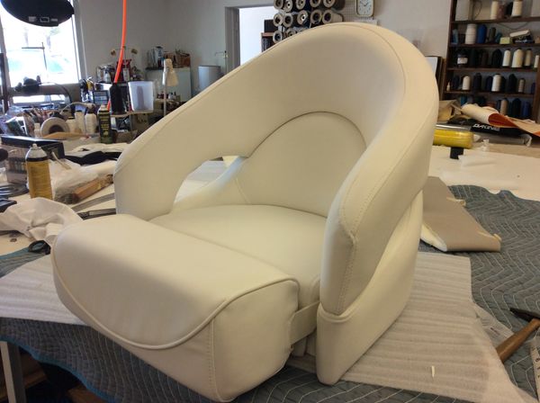 driver, seat, pilot chair, yacht, marine, white, tan, form-fitting