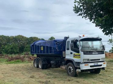 Hook Bin truck  - we can sort out all your builders waste and rubbish