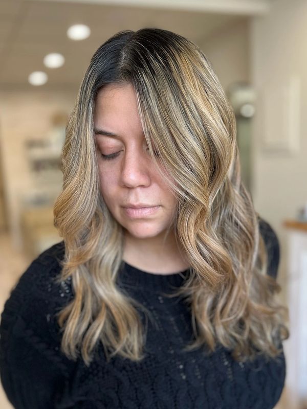 Classic highlights and long layered cut by Meredith