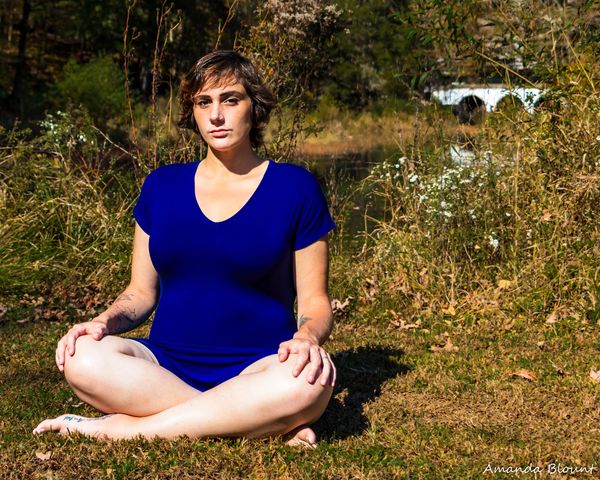 Sarah Michelle. Cover model. BreatheYourOMBalance vol 3, Yoga and Relationships 2021.