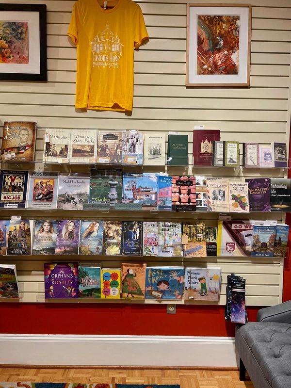 Thorncraft Books at the Customs House Museum in Clarksville, TN. 2023