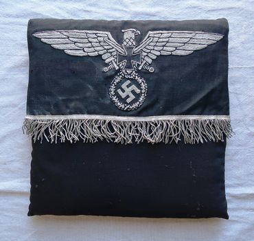 Original WW2 German NSRKB Veteran Organization Funeral Pillow for Medals