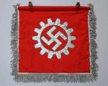 Original WW2 German DAF Deutsche Arbeitsfront German Labor Front Bullion Trumpet Banner