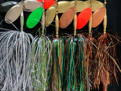 RAMIT TINSEL MAG Weedless Inline Bucktails are unique lures.