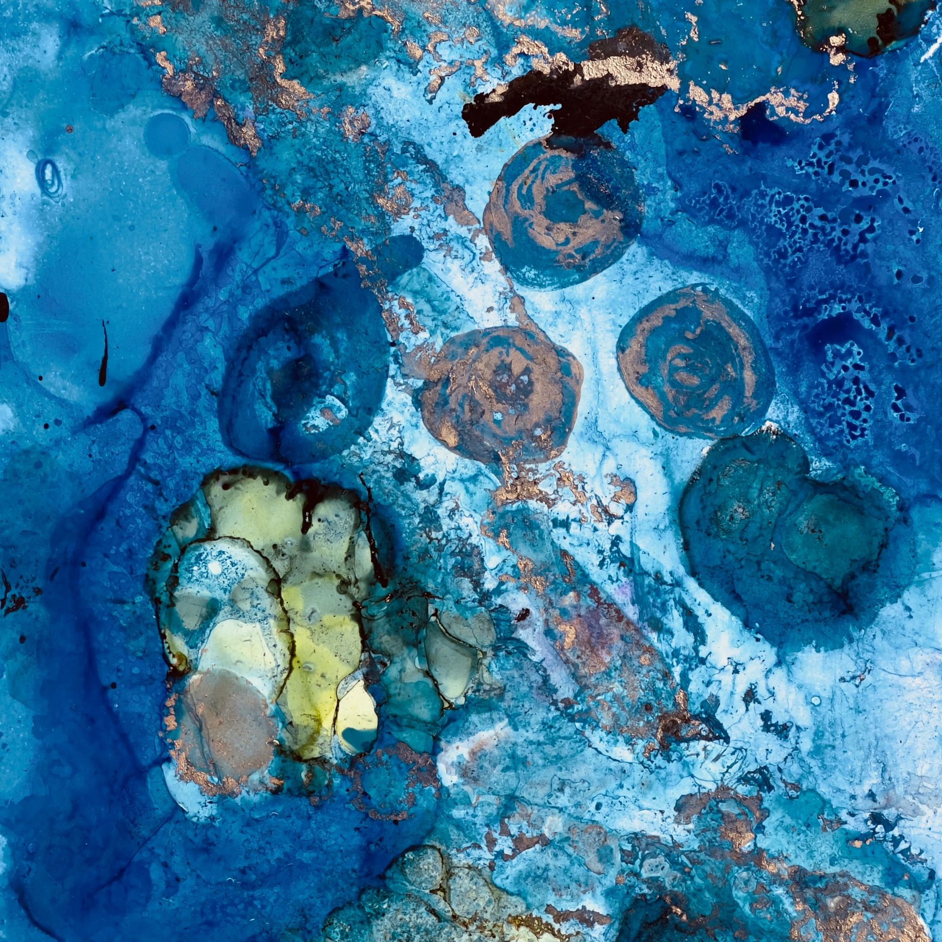 Alcohol Ink
Original on Yuppo paper.
Gichlee avaialble