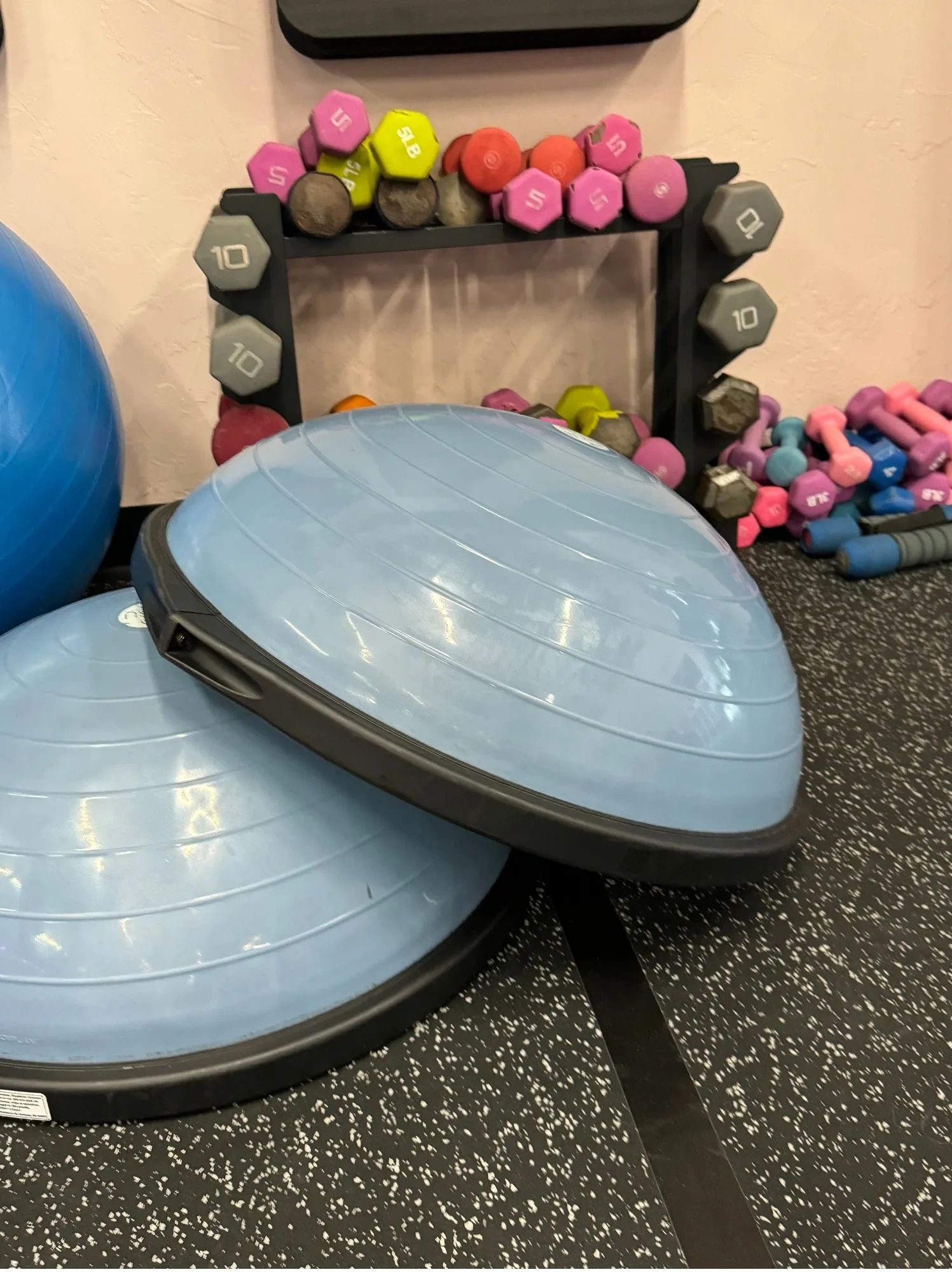 Group fitness - Empowerment - Persistence - Community - Gym - Strength Training