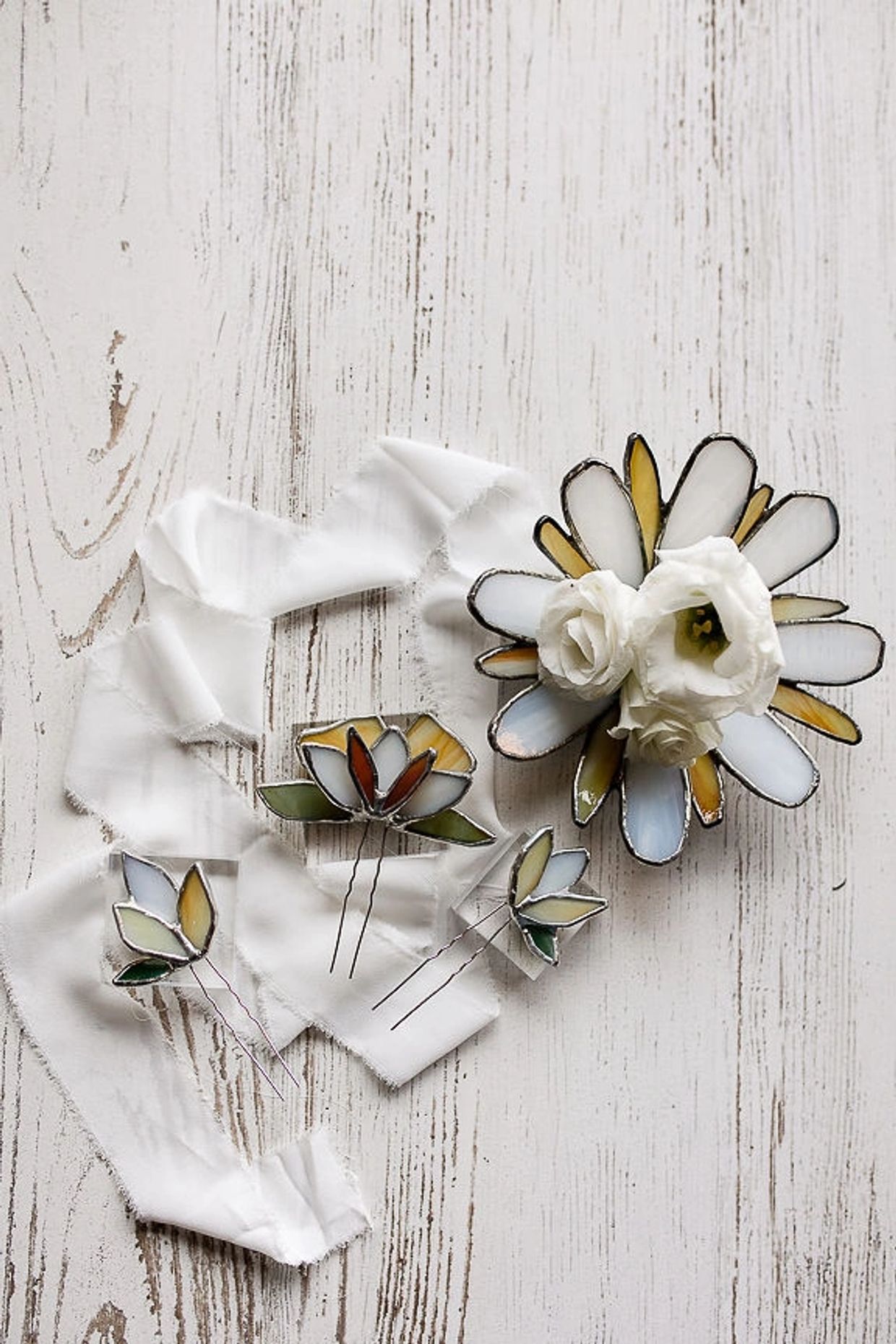 Bridal Hair Comb and Hair Pins