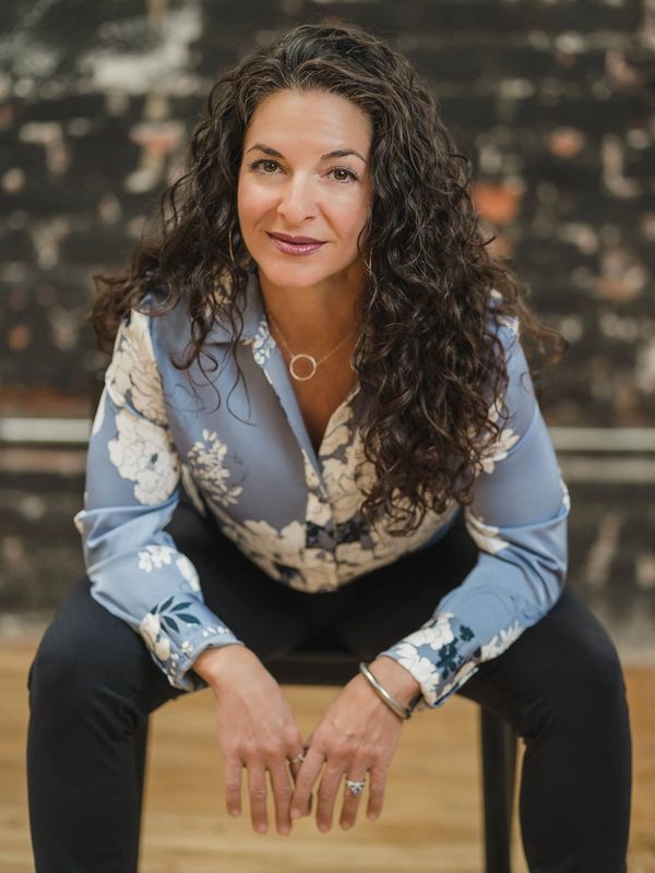 Theresa Paganini, owner of eLOVEate, wanting to know if you are finally ready to live confidently