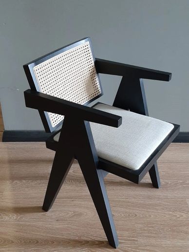 Hazeranlı Sandalye modelleri için internet sitemizi ziyaret edebilirsiniz.