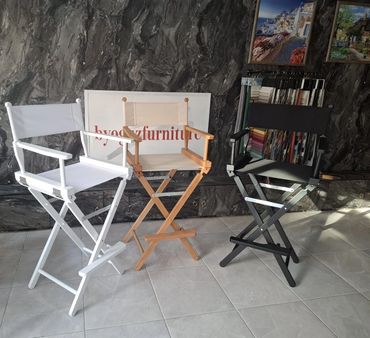 Ahşap Rejisör Yönetmen Make Up Koltuklarında Siyah, Beyaz ve Naturel renk seçenekleri mevcuttur.