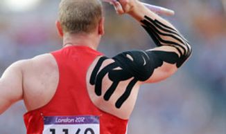 athlete after receiving chiropractic treatment