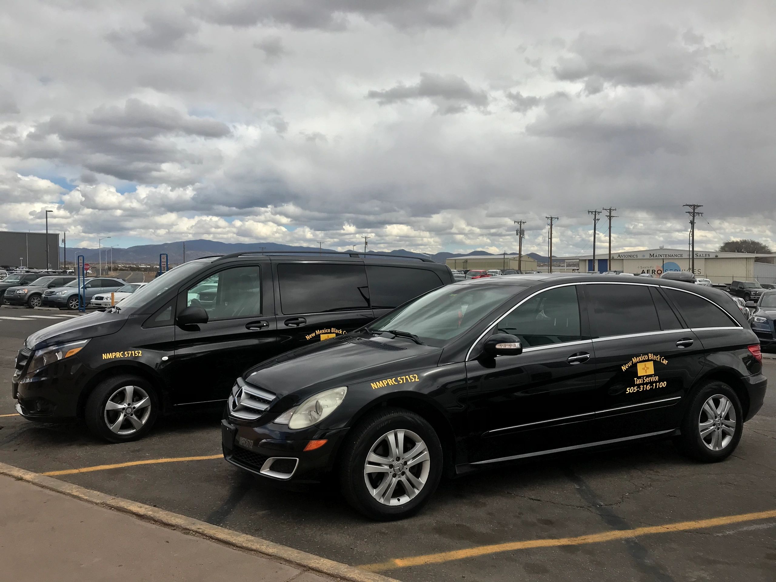 Taxi in Santa Fe New Mexico Black Car
