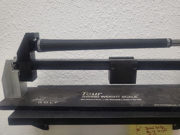 Swingweight scale to produce a consistent feel throughout your entire set of golf clubs