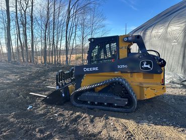 John Deere Skid Loader