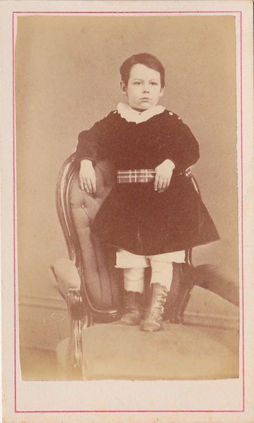 Houdd DeWitt Gibson as a child.