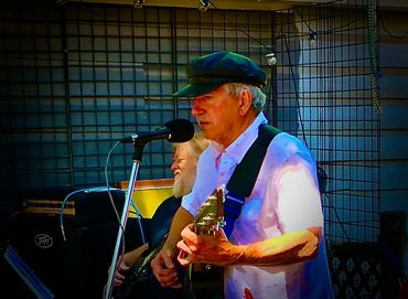 April In Edom, Tx 2019