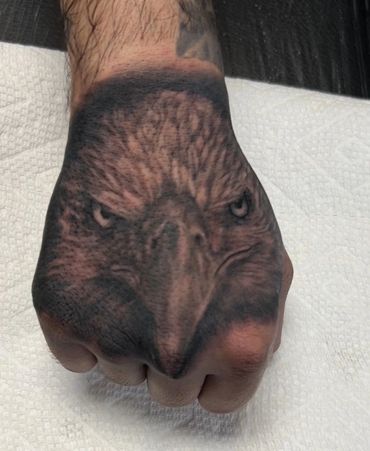 hand tattoo