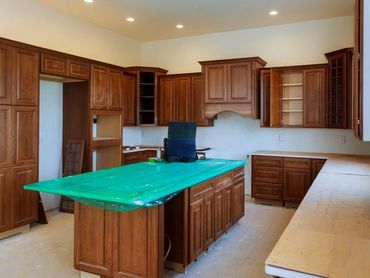 Rockville, MD – Wall removal to create open-concept layout with center island