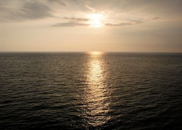 2003 Hawaii On Board Ship Carnival