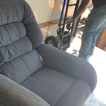 Recliner removal