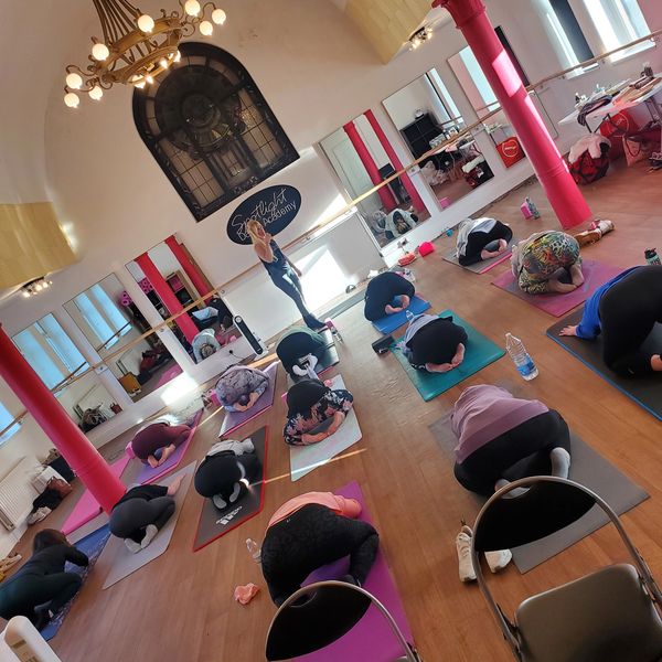 Group Hypnosis collaboration workshop womens retreat 9d breathwork menopause workshop hypnotherapy