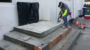 CHICAGO BRICKS BRICKERA® Driveways, Pooldecks, Fireplaces, Chimneys, Fire Bricks, Patios, Walls