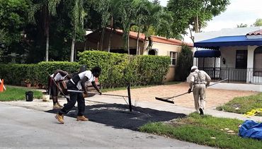 CHICAGO BRICKS BRICKERA® Driveways, Pooldecks, Fireplaces, Chimneys, Fire Bricks, Patios, Walls