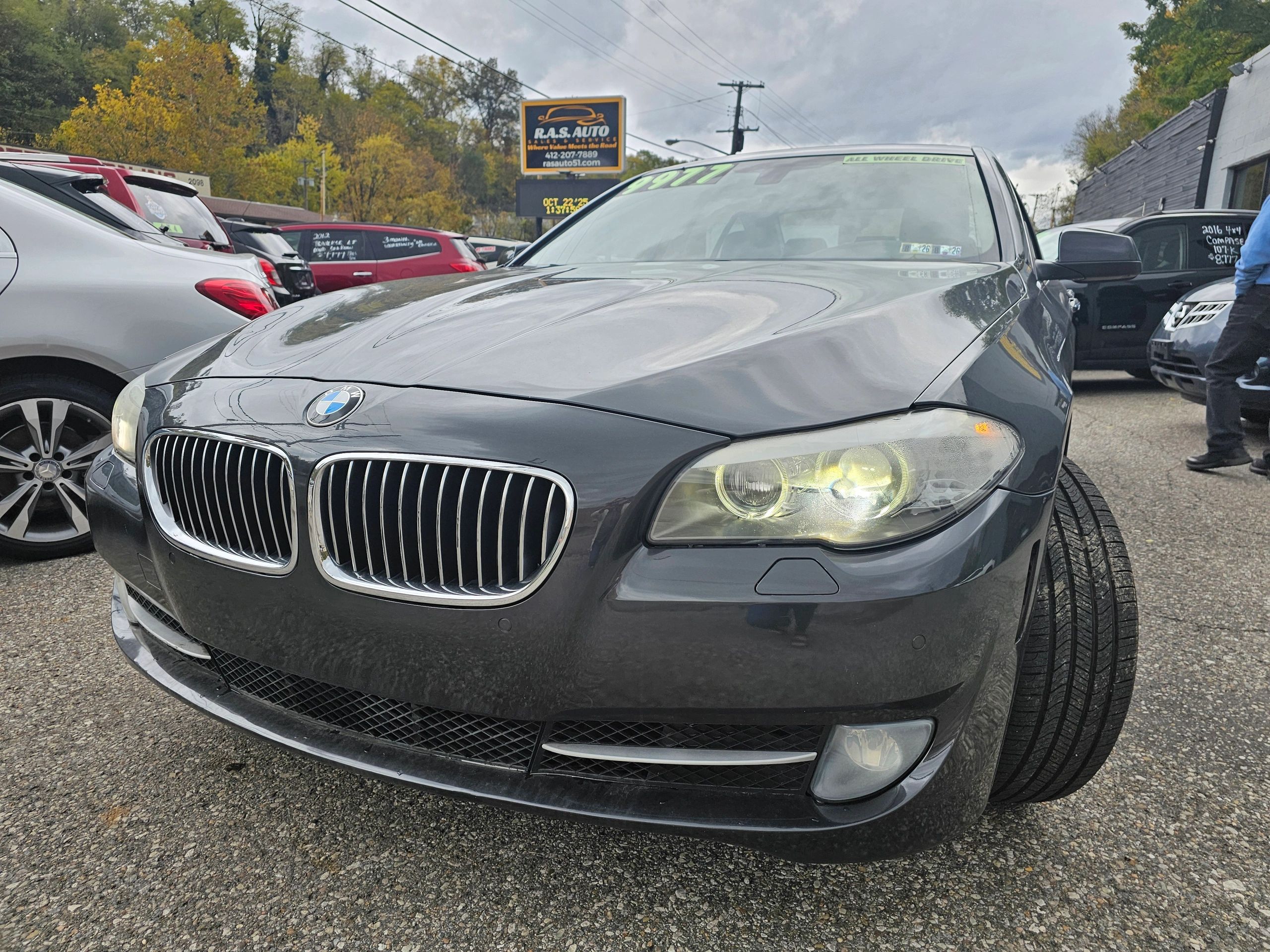 2013 BMW 5 Series 528i
