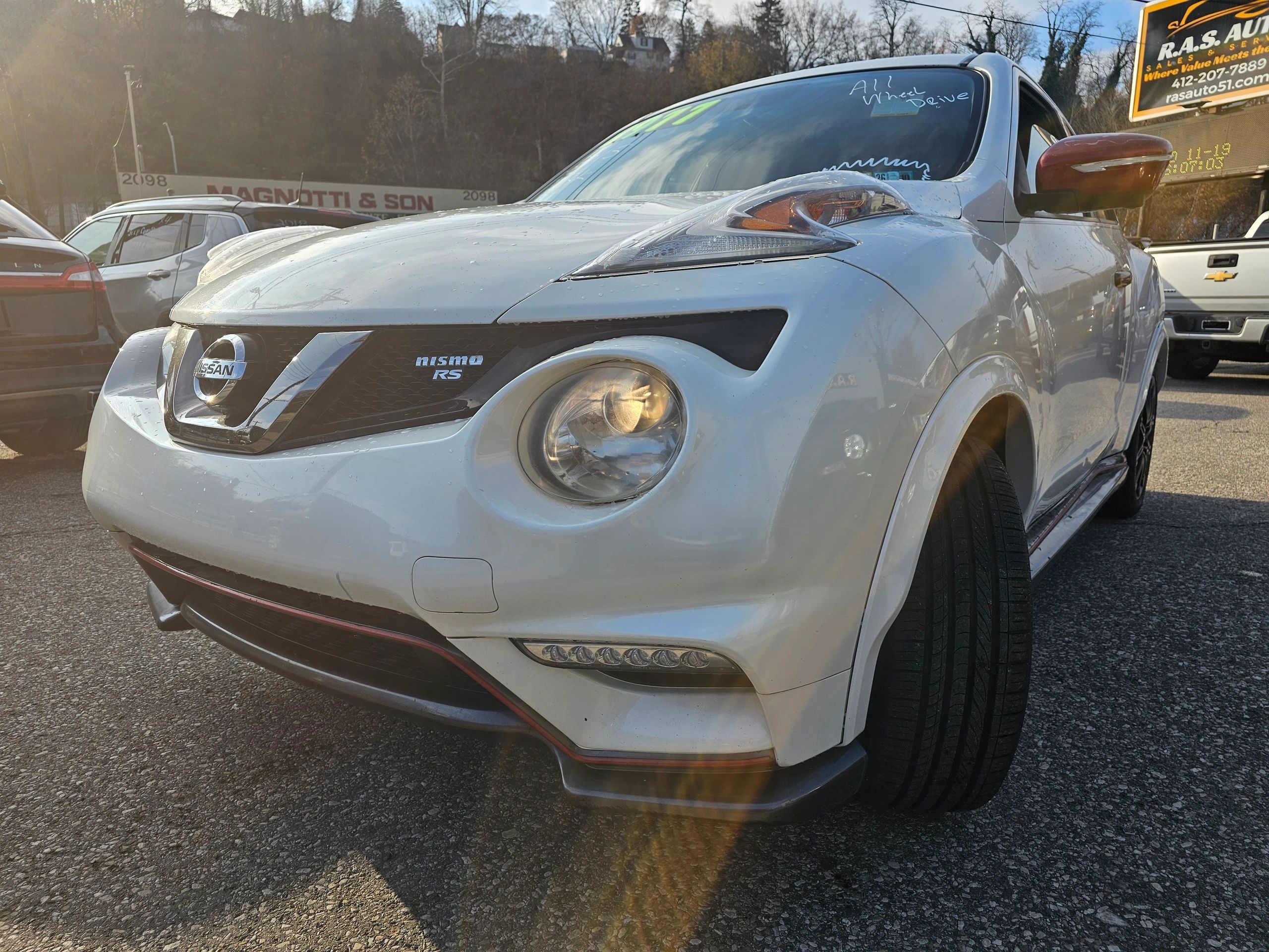 2015 Nissan JUKE NISMO RS's photo