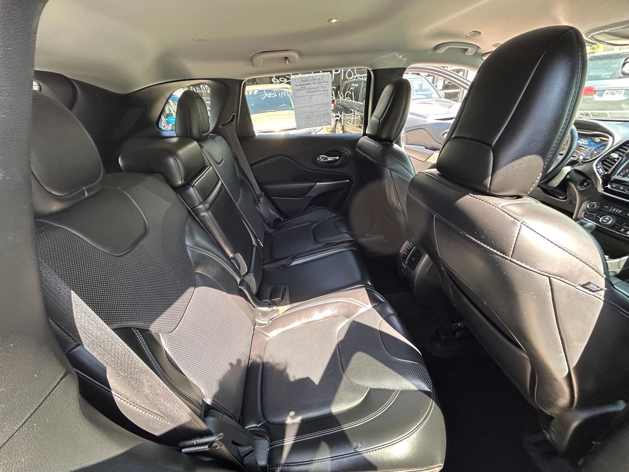 2019 Jeep Cherokee Limited - Photo 18