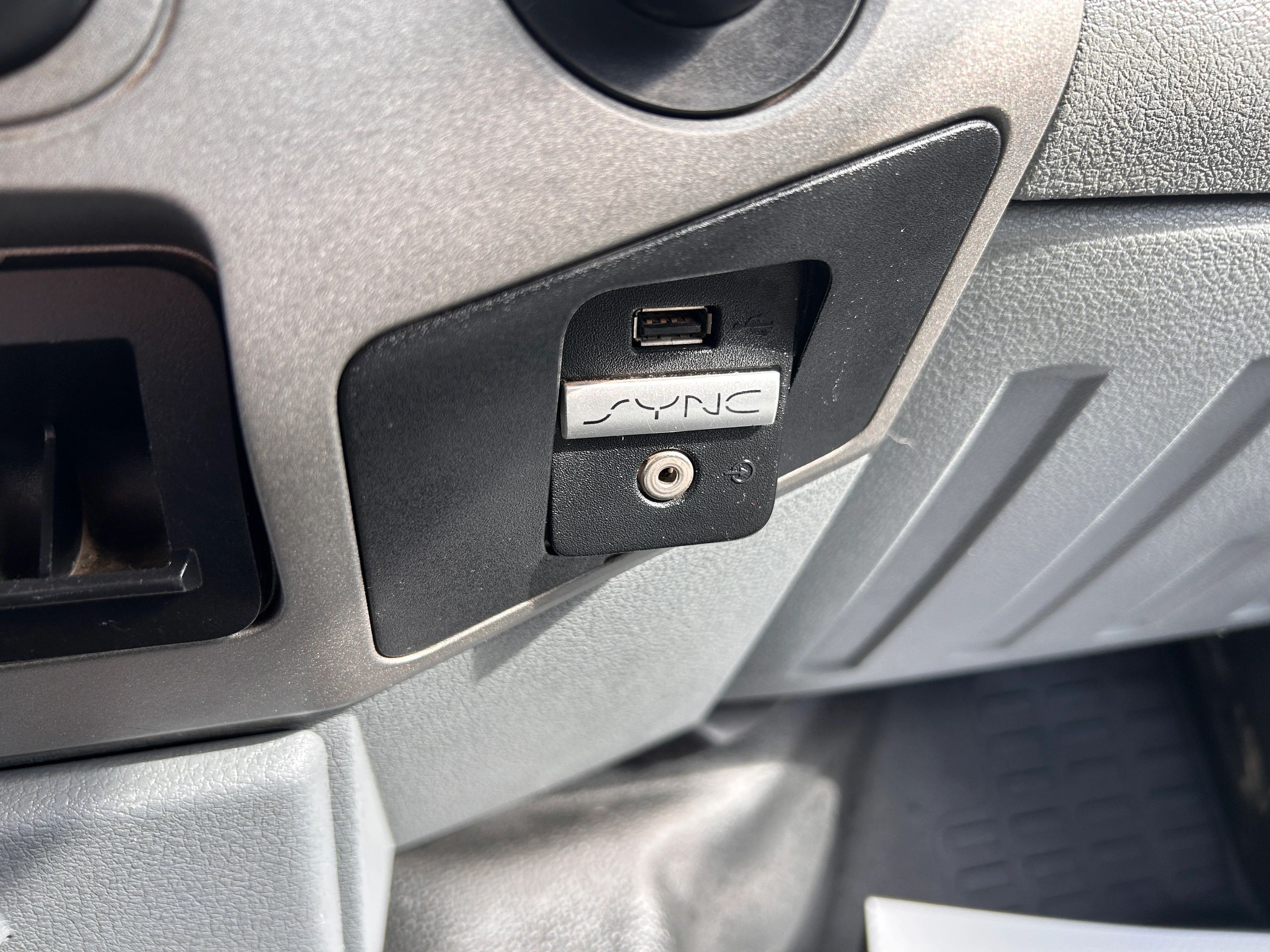 2016 Ford F-250 Super Duty XLT - Photo 23