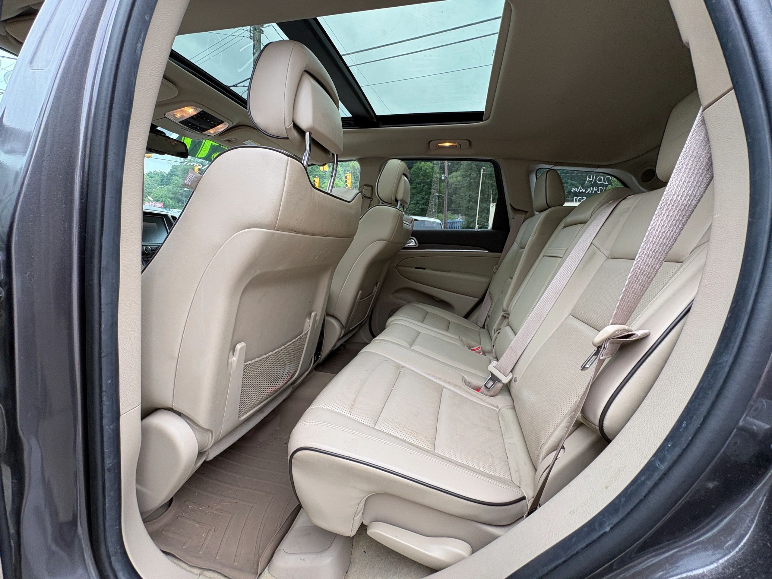 2014 Jeep Grand Cherokee Overland - Photo 22