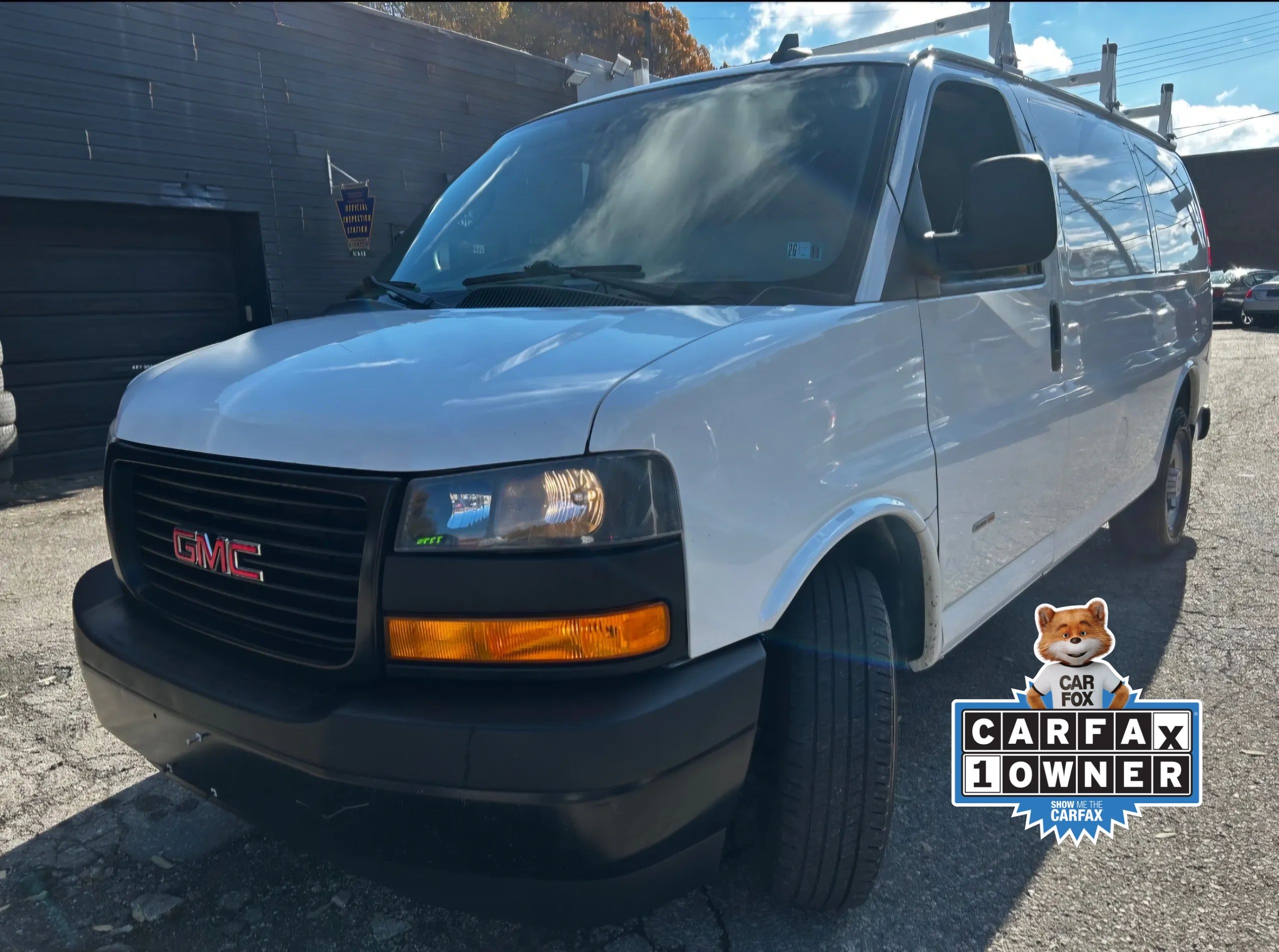 2020 GMC Savana Cargo Work Van's photo