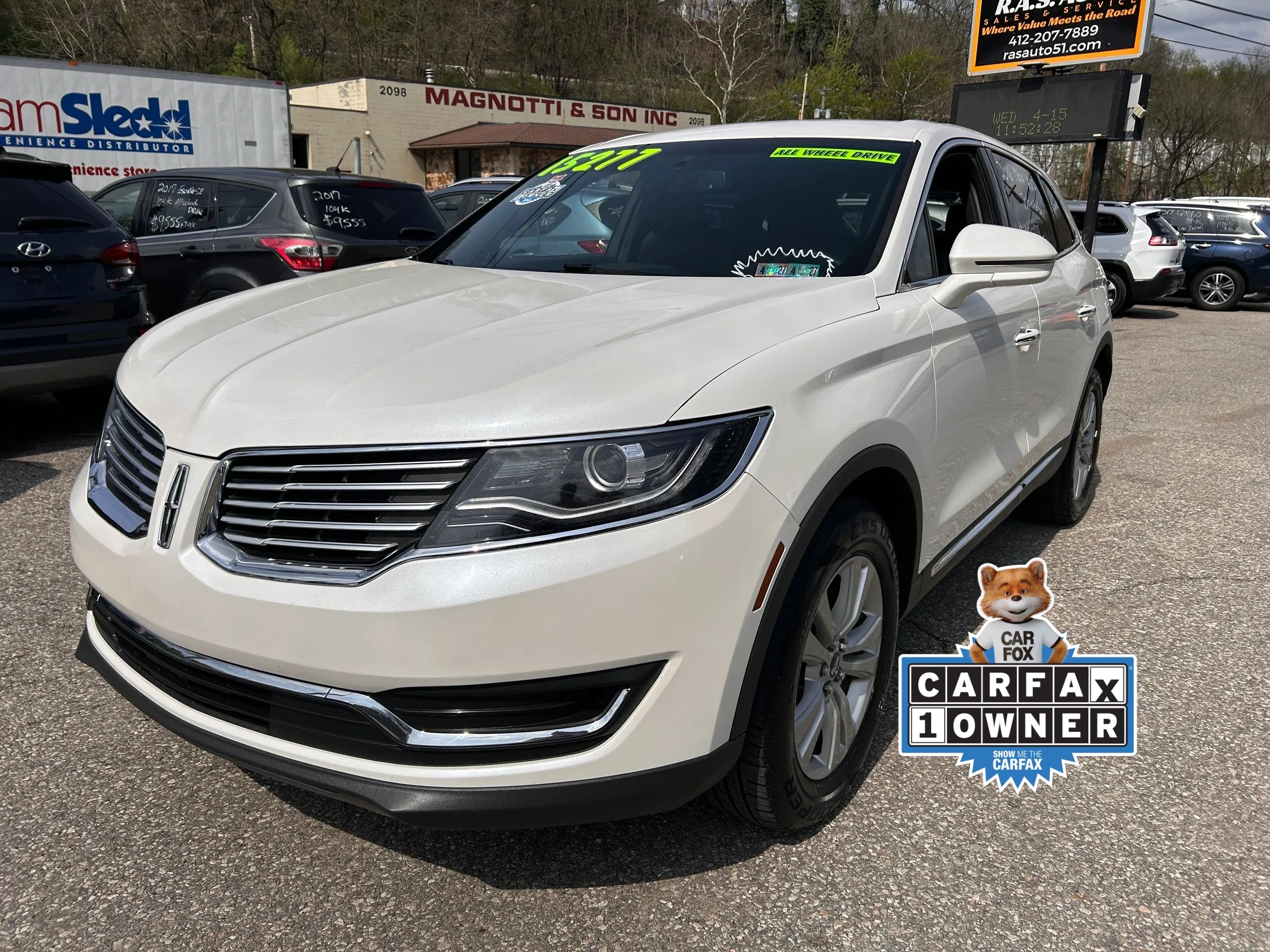 2016 Lincoln MKX Premiere AWD's photo