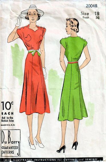 DuBarry 2004B 1930s Tulip Dress
Size 18 Bust 36"