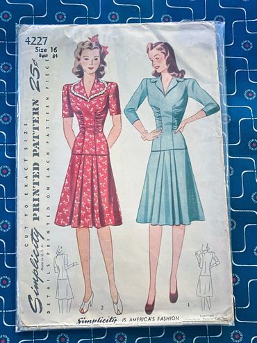 Simplicity 4227 1940s Vintage Dress Pattern