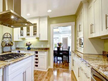 Dove White Shaker, Cheap kitchen cabinets, white kitchen, affordable kitchen, inexpensive kitchen