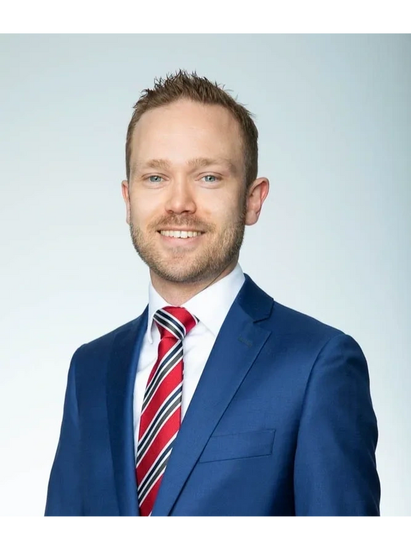 Matthew Ranger Mortgage Broker, Business Finance, Corporate Debt Structuring, finance specialist