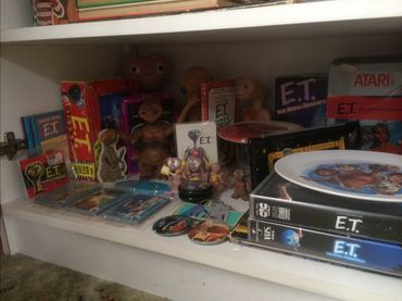 PRIVATE COLLECTION: ET “phone home”
