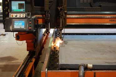 plasma cutter in action