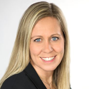 Dr. Stephanie Parrish has practiced optometry in the Brainerd Lakes Area for over 14 years.