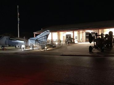 Commercial Electrical - Exterior Business Building Lighting